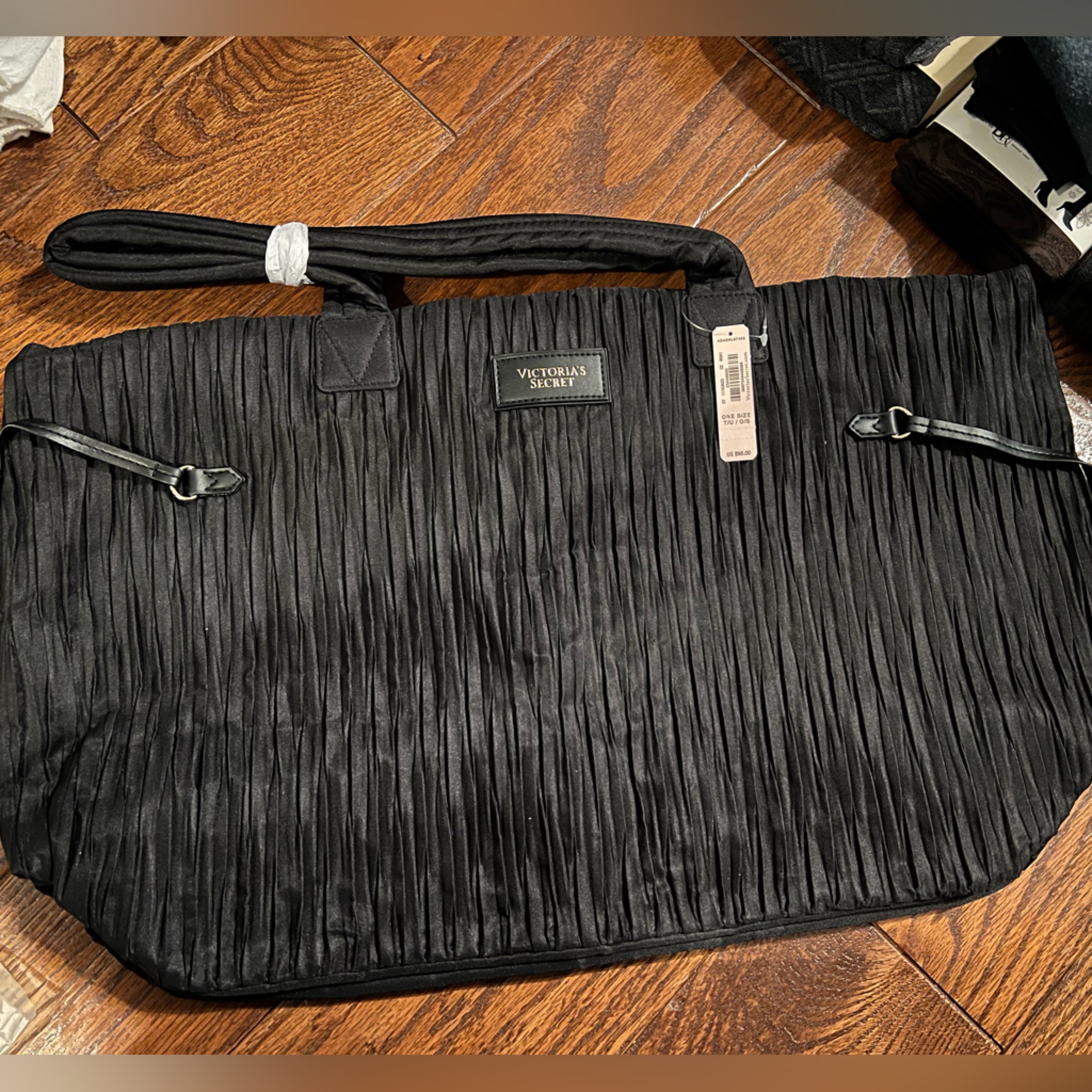 Brand Nwt Victorias Secret Ruched Satin Like Bag Retail For 98